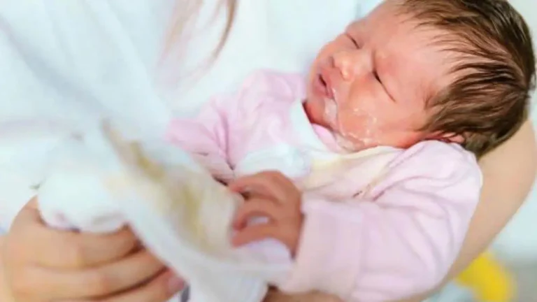 Tăng sản tuyến thượng thận ở trẻ sơ sinh là gì? Cách nhận biết và phát hiện sớm qua sàng lọc sơ sinh tại Quy Nhơn