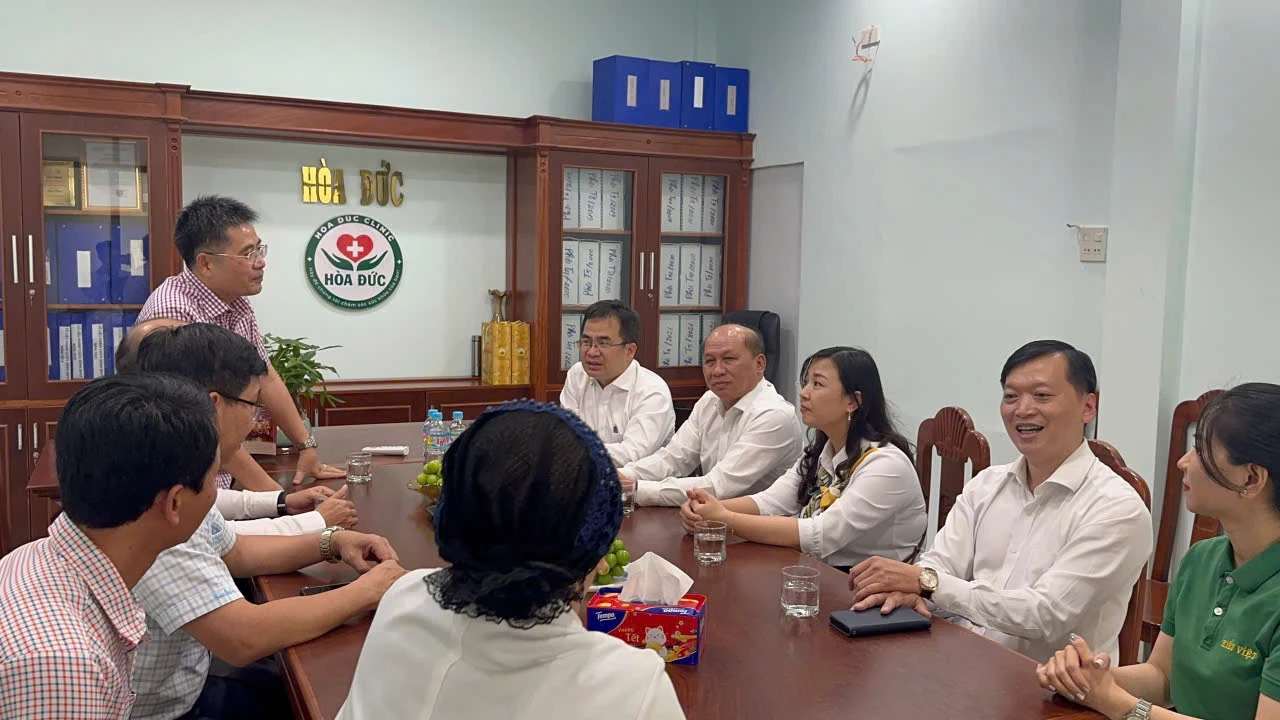 Phòng khám Đa khoa Hoà Đức trân trọng tiếp đón PGS.TS.BS. Ngô Quốc Đạt – Hiệu trưởng Trường Đại học Y Dược TP. Hồ Chí Minh