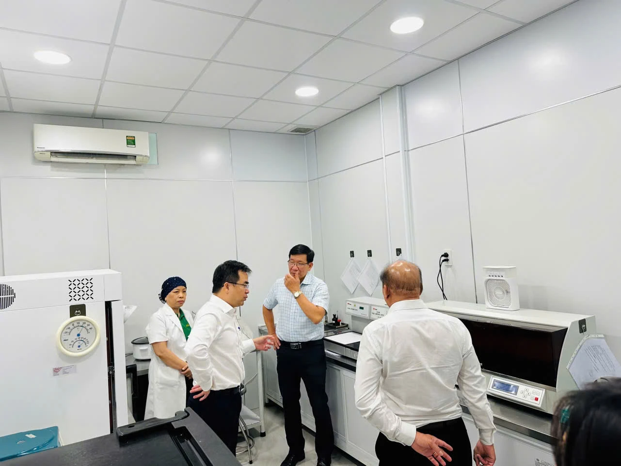 Phòng khám Đa khoa Hoà Đức trân trọng tiếp đón PGS.TS.BS. Ngô Quốc Đạt – Hiệu trưởng Trường Đại học Y Dược TP. Hồ Chí Minh